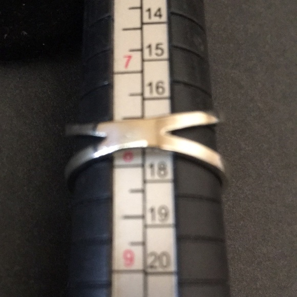 Set of 3 Fashion Rings - Picture 10 of 11